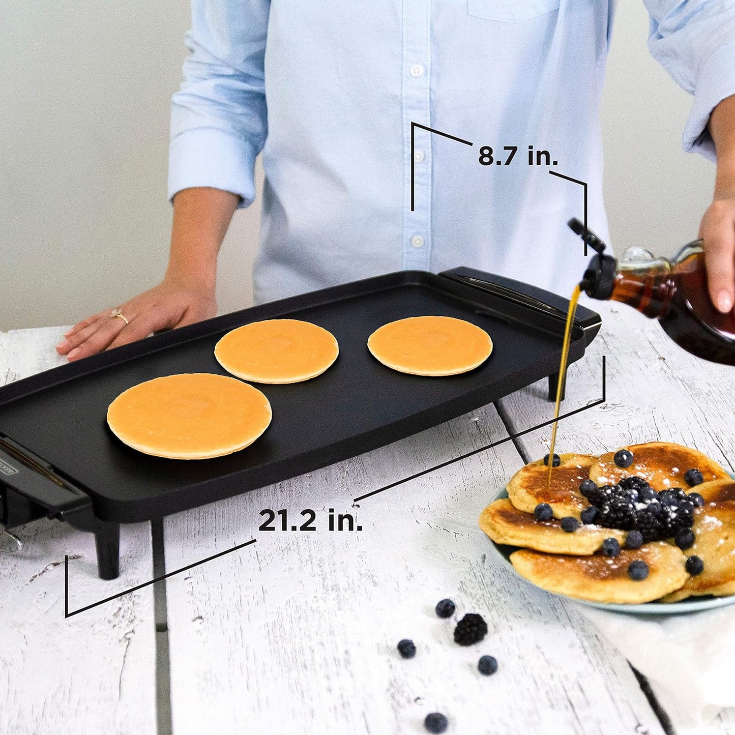 BLACK+DECKER Electric Griddle with Removable Temperature Probe, Indoor Grill, Pancake Griddle, Black, GD1810BC