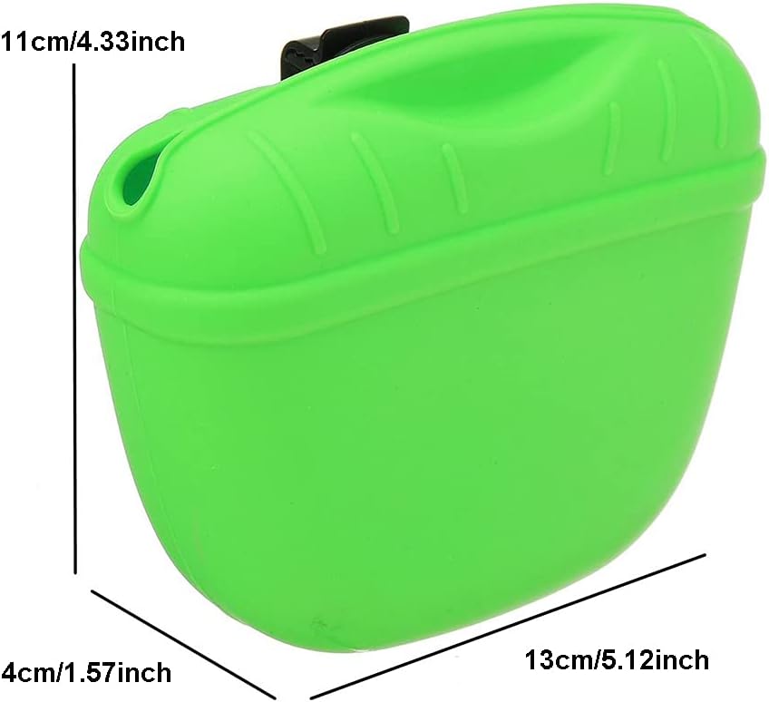 SagaSave Dog Treat Pouch for Training Silicone, Magnetic Closure Opening Portable Dog Treat Bag for Dog Training 3PCS Green