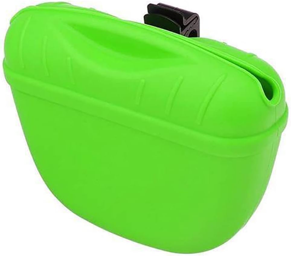 SagaSave Dog Treat Pouch for Training Silicone, Magnetic Closure Opening Portable Dog Treat Bag for Dog Training 3PCS Green