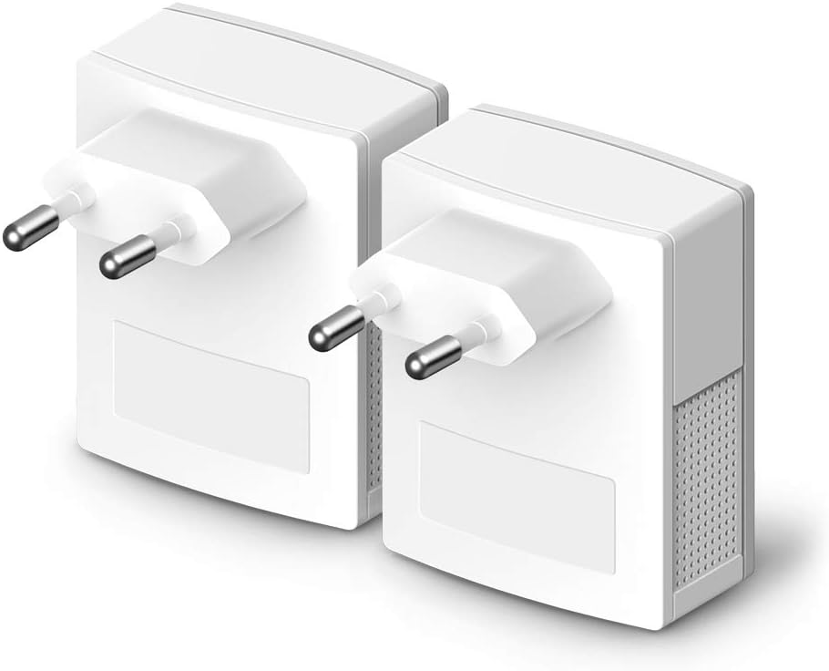 TP-Link AV1000 Powerline Ethernet Adapter(TL-PA7017P KIT) - Gigabit Port, Plug and Play, Extra Power Socket for Additional Devices, Ideal for Smart TV