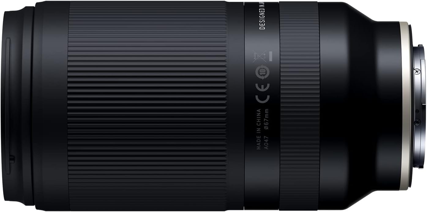 Tamron 70-300mm F/4.5-6.3 Di III RXD for Sony Mirrorless Full Frame/APS-C E-Mount (6 Year Limited Canadian Warranty for New Lenses Only)