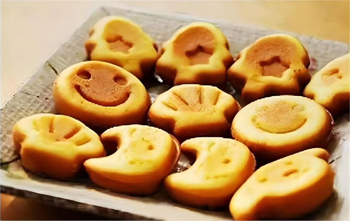 Mini Maker Waffle Maker 5“ Non-Stick Waffler Iron Stuffler Stuffed Wafflera Adjustable Browning Control, Heart, Pink