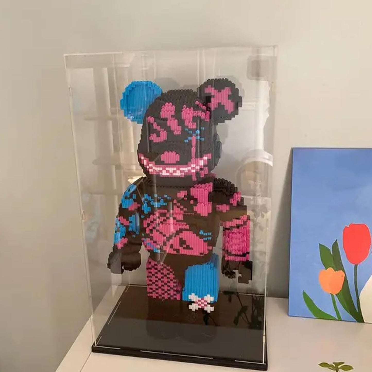 Thickened Clear Acrylic Display Case for Lego 10330 43268 76450 42170 10295 10353 Collectibles, Transparent Box Dustproof Protection with Wood-Plastic Base & String Light, Black Inside 40x20x20cm