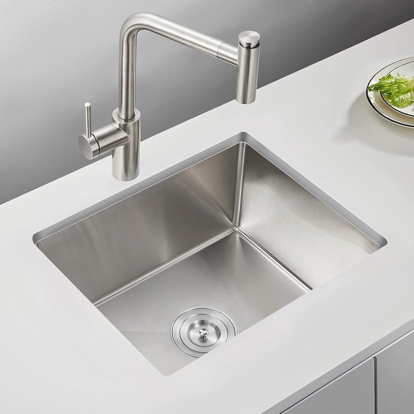 MENATT 20-inch Undermount Kitchen Sink, SUS304 Stainless Steel Handmade Single Bowl Kitchen Sink with Sink Strainer (Brushed), 20"x16"x9"