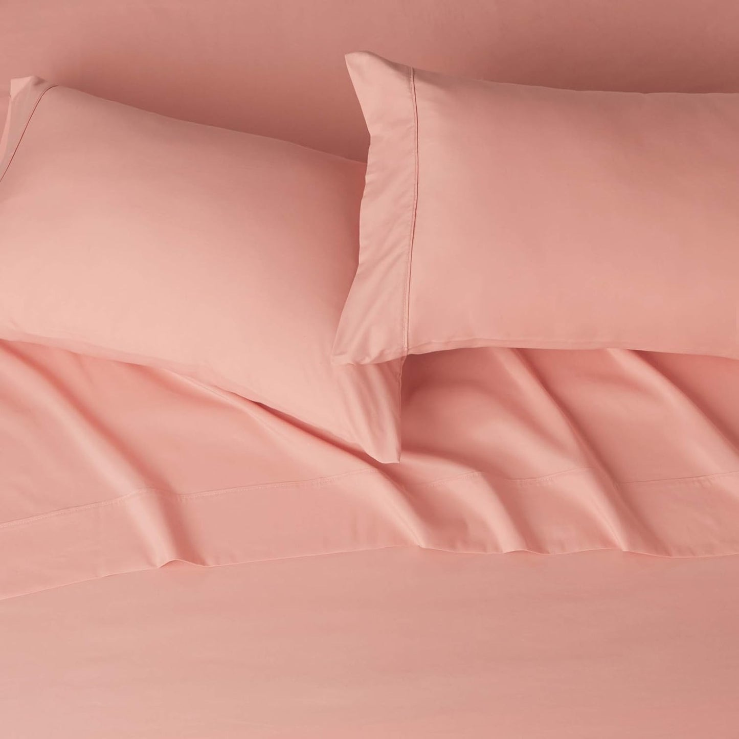 Amazon Basics Lightweight, Breathable Microfiber 4-Piece Bed Sheet Set with 14-Inch Deep Pockets, Full, Blush Pink, Solid