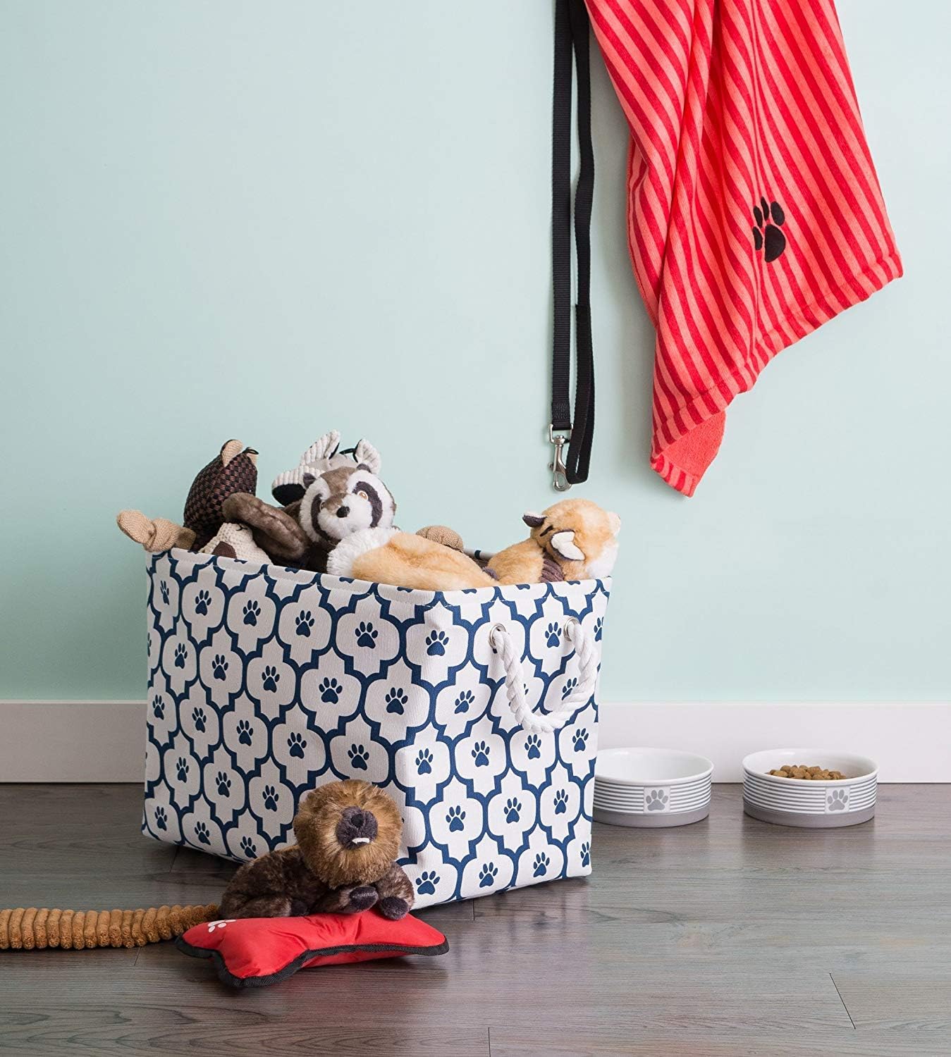DII Bone Dry RoundSmall Pet Toy and Accessory Storage Bin, 12"(Dia) x9(H), Collapsible Organizer Storage Basket for Home Decor, Pet Toy, Blankets, Leashes and Food-Gray Stripes