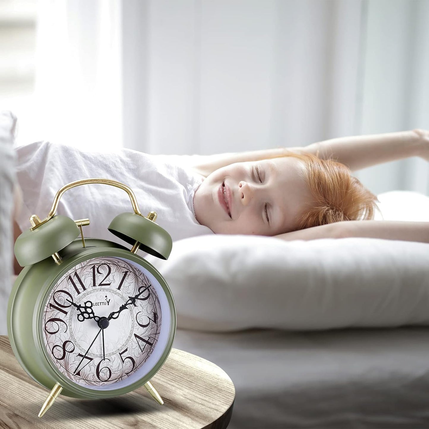FLOITTUY Loud Alarm for Deep Sleepers 4'' Retro Twin Bell Alarm Clock with Backlight for Bedroom and Home Decoration(Retro White)