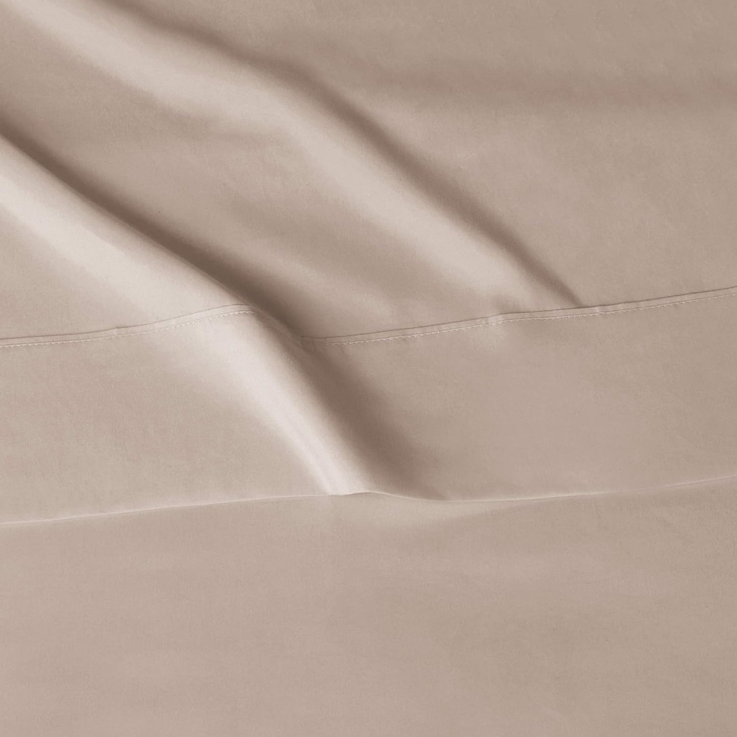 Amazon Basics Lightweight, Breathable Microfiber 4-Piece Bed Sheet Set with 14-Inch Deep Pockets, Full, Blush Pink, Solid