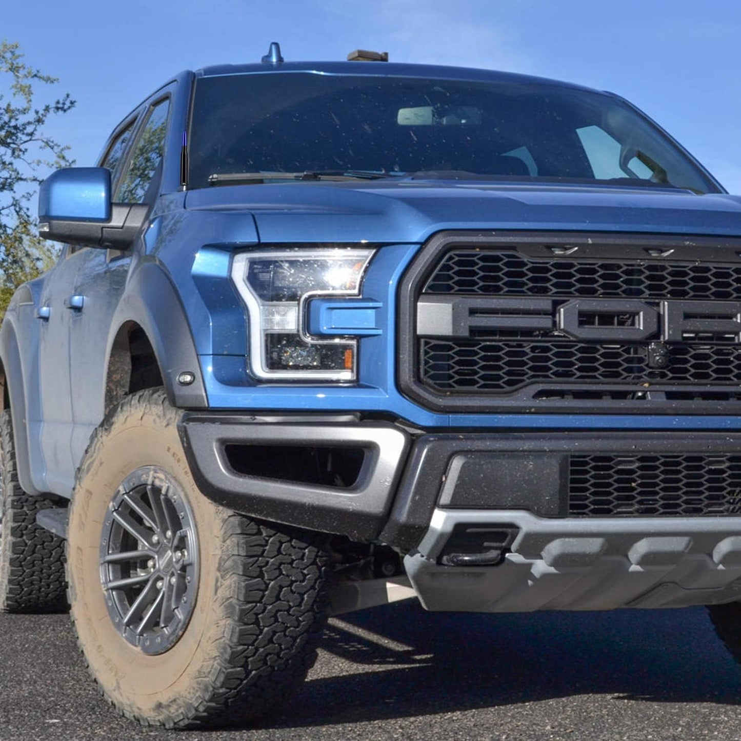 ONE250 Bullet Style Antenna, Compatible with Dodge RAM (RAM 1500, RAM 2500 or RAM 3500 1994-2024) & Ford F-Series (F-150 F-250 F-350 Super Duty Ford Raptor Ranger Trucks 1997-2024) (Silver)