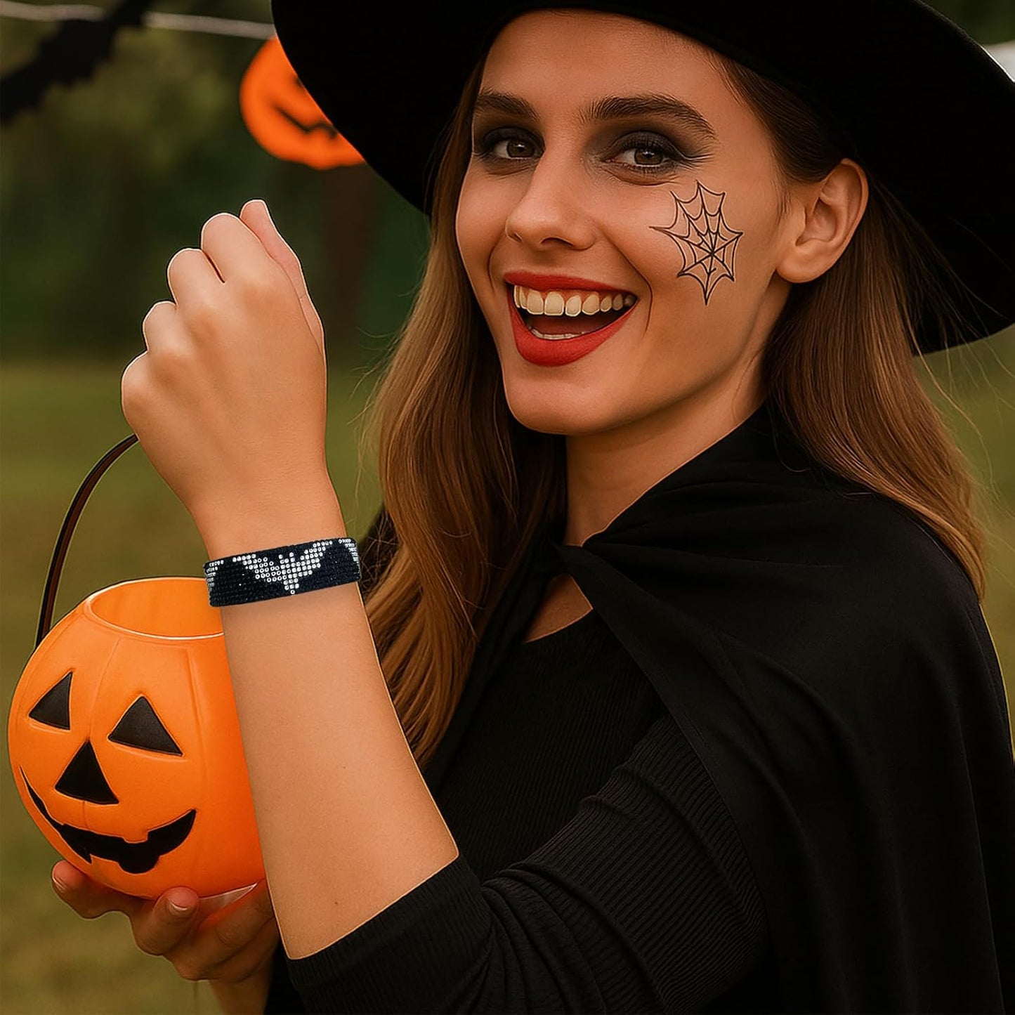 Rigoorium Ghost Charm Bracelet for Women Men – Halloween Jewelry with Sparkling Rhinestones, Adjustable Chain Spooky Costume Party Gift