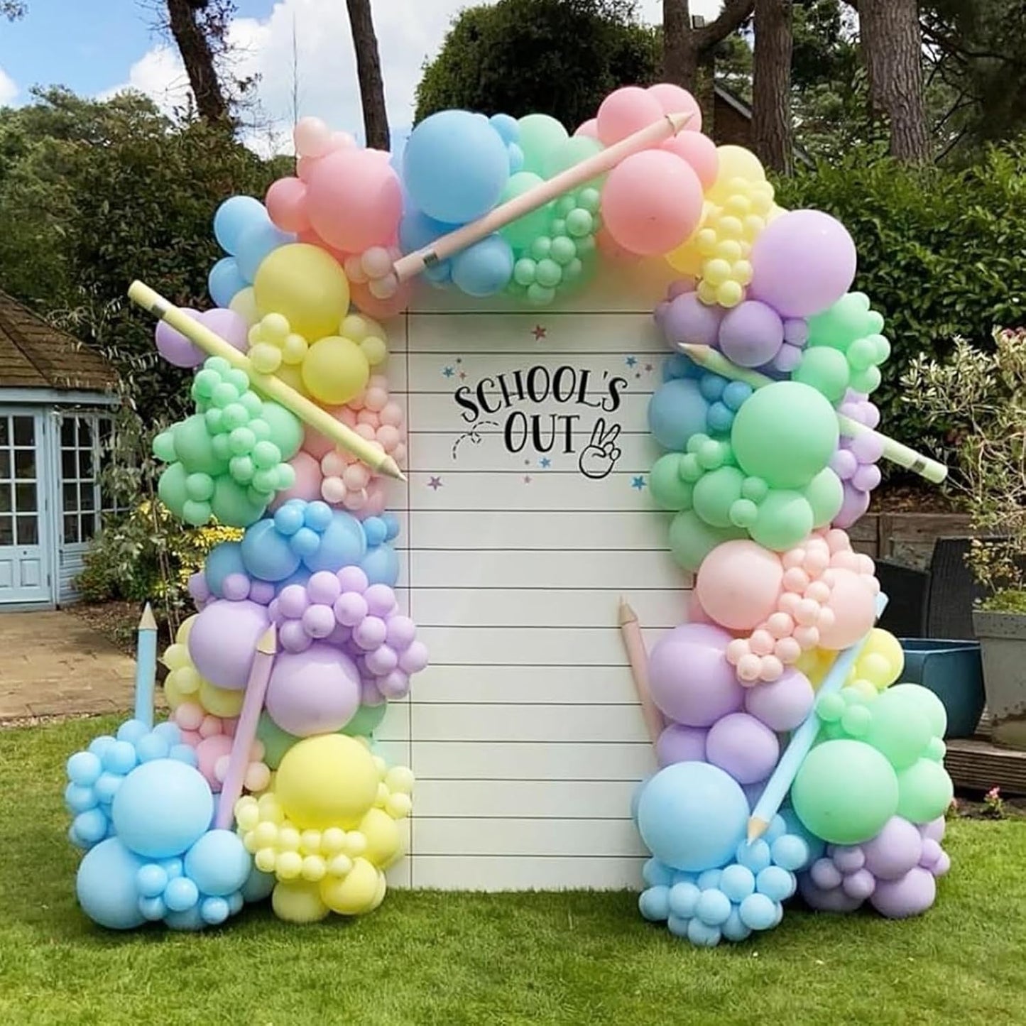 Gold Metallic Chrome Latex Balloon Arch Kit, 102PCS 18In 12In 10In 5In Arch Garland For Festival Picnic, Engagement, Wedding, Birthday Party, Gold Theme Anniversary Decoration With 33FT Ribbon