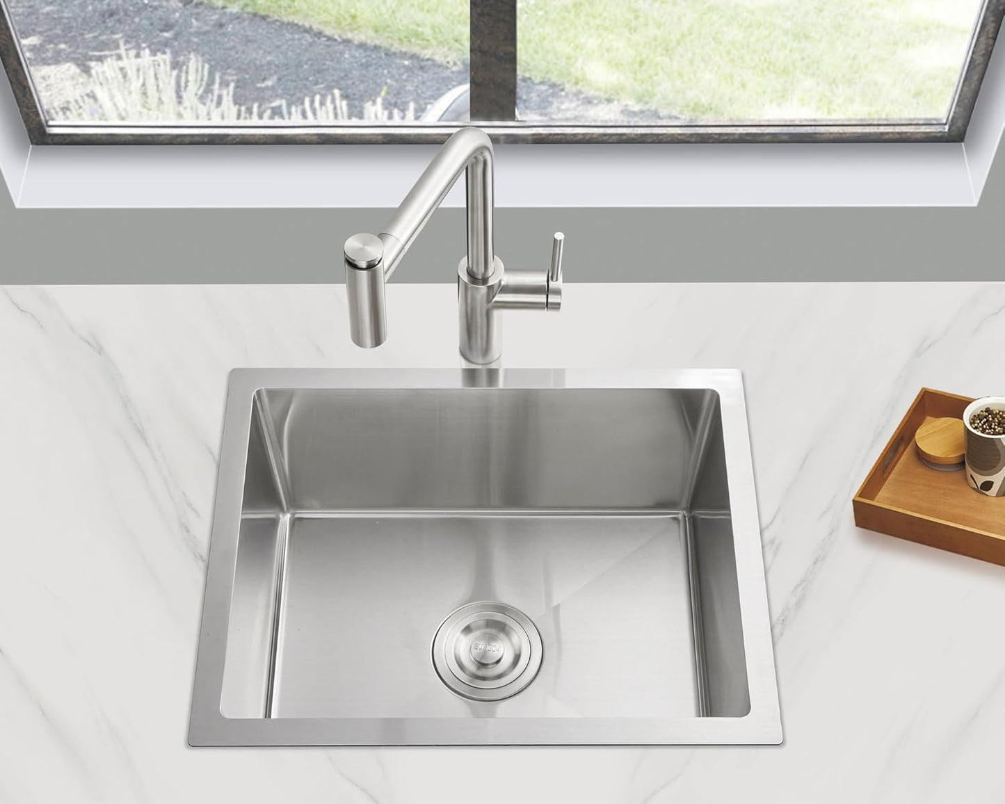 MENATT 20-inch Undermount Kitchen Sink, SUS304 Stainless Steel Handmade Single Bowl Kitchen Sink with Sink Strainer (Brushed), 20"x16"x9"