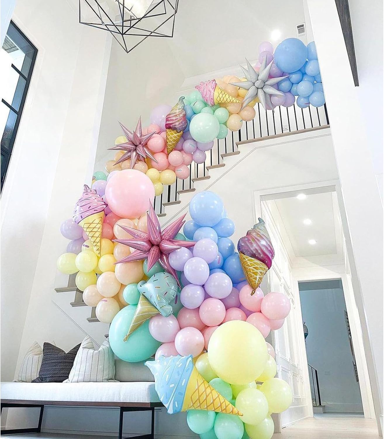 Gold Metallic Chrome Latex Balloon Arch Kit, 102PCS 18In 12In 10In 5In Arch Garland For Festival Picnic, Engagement, Wedding, Birthday Party, Gold Theme Anniversary Decoration With 33FT Ribbon