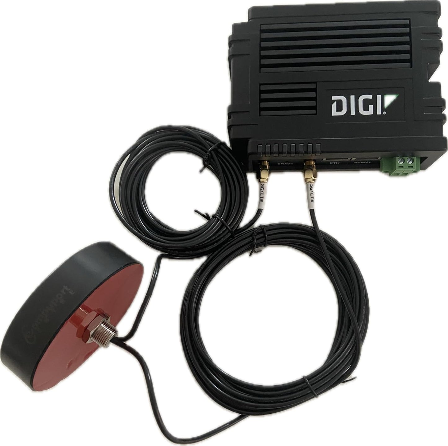 CompuPort 5G 4G LTE/GPS/GLONASS 2in1 Combination Puck Style M2M MIMO Antenna for Transportation and Remote Monitoring Applications.