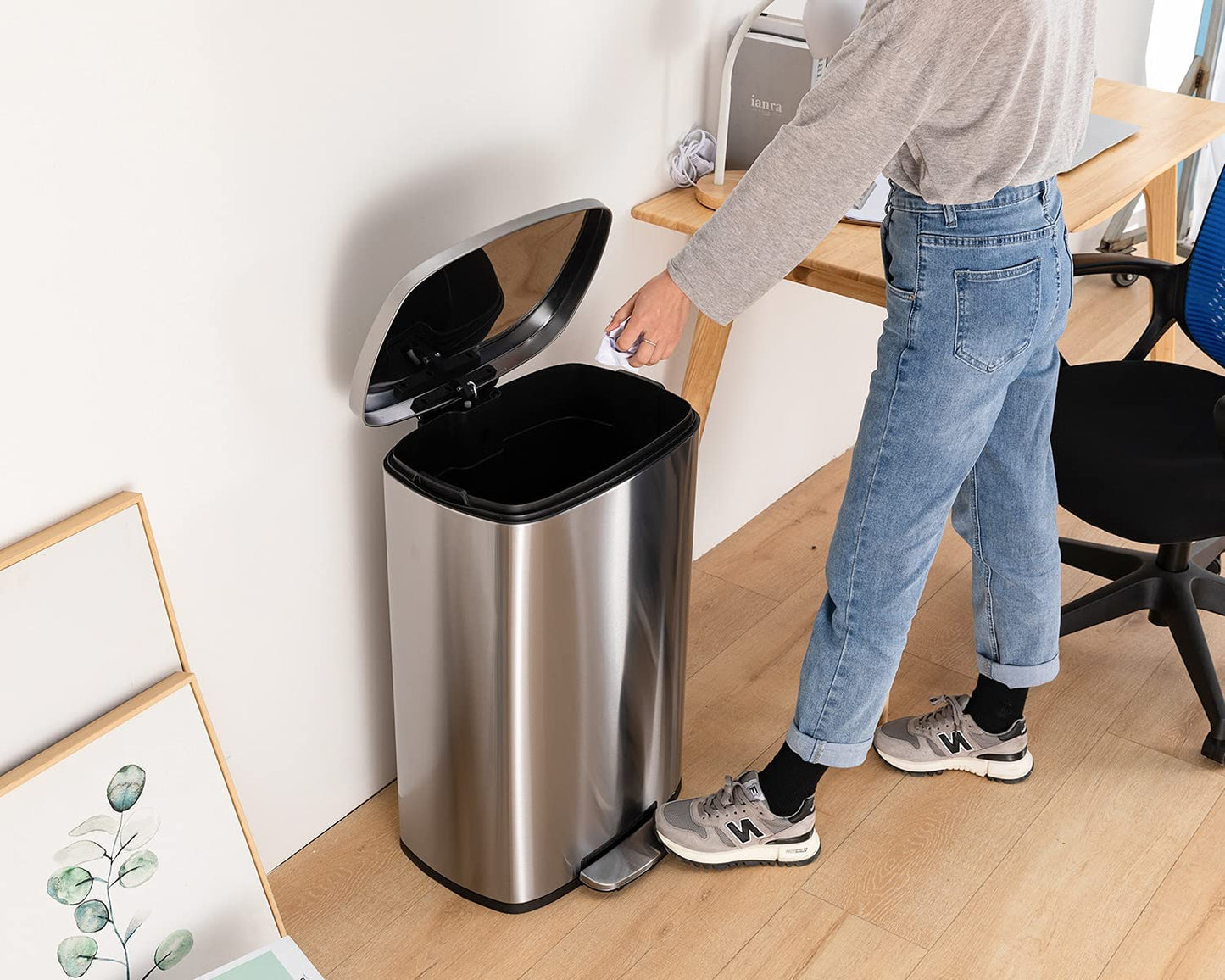 13 Gallon/50 L Garbage Can Kitchen Trash Can with Lid for Office Bedroom Bathroom Step Trash Bin Fingerprint-Proof Brushed Stainless Steel