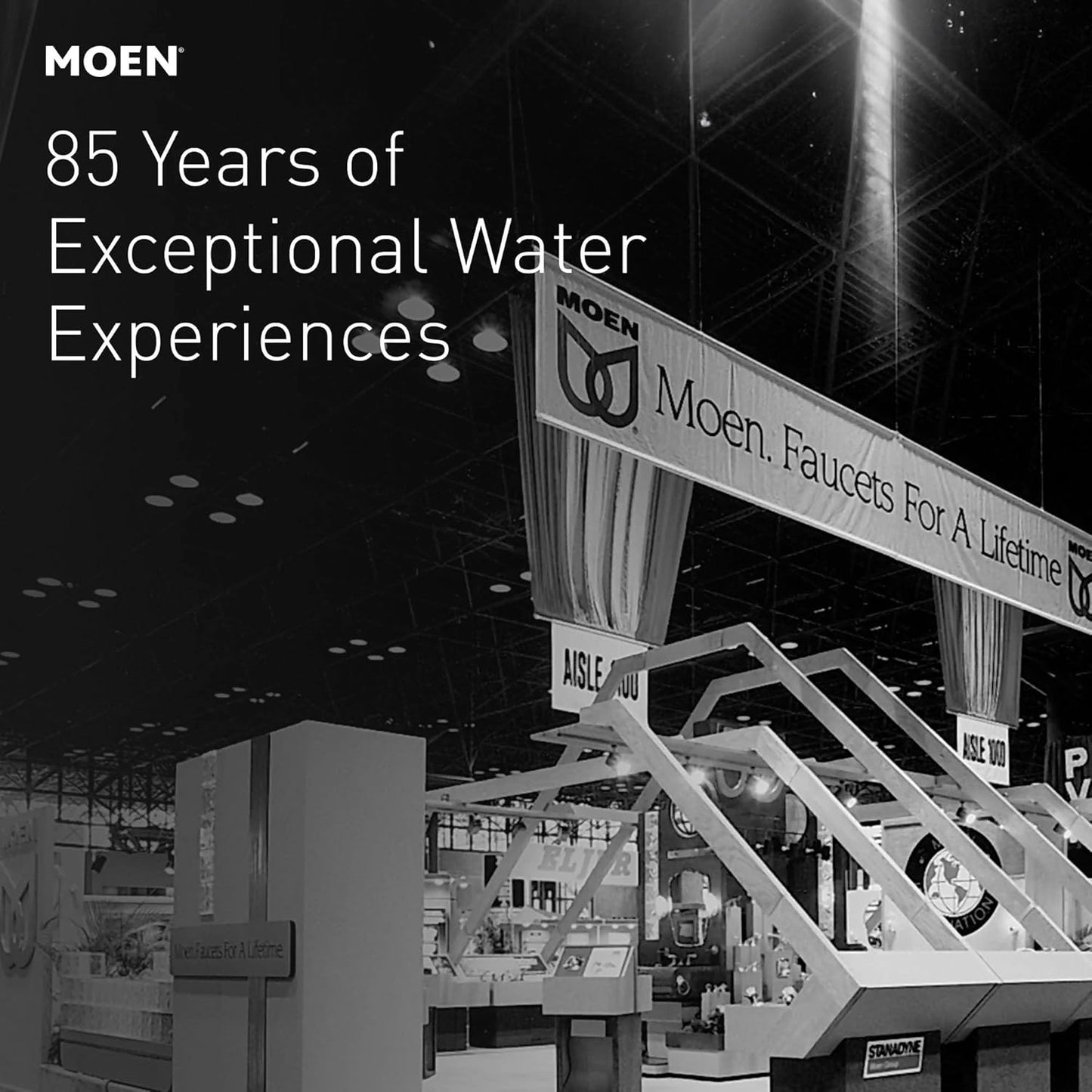 Moen 26009 Engage Magnetix 2.5 GPM Handheld/Rain Shower Head 2-in-1 Combo Featuring Magnetic Docking System, Pack of 1, Chrome