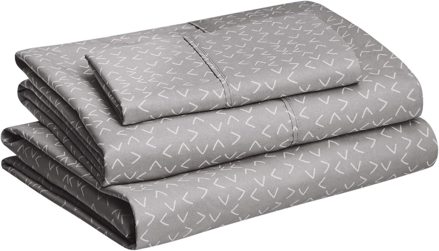Amazon Basics Lightweight, Breathable Microfiber 4-Piece Bed Sheet Set with 14-Inch Deep Pockets, Full, Blush Pink, Solid