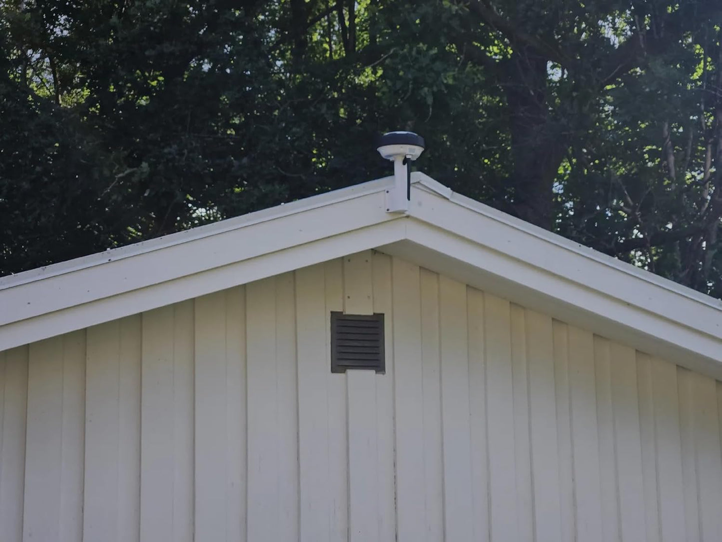 Wall Mount for Mammotion Luba/Yuka RTK Antenna - Mounting Bracket for Secure Installation & Precise Positioning (Black)