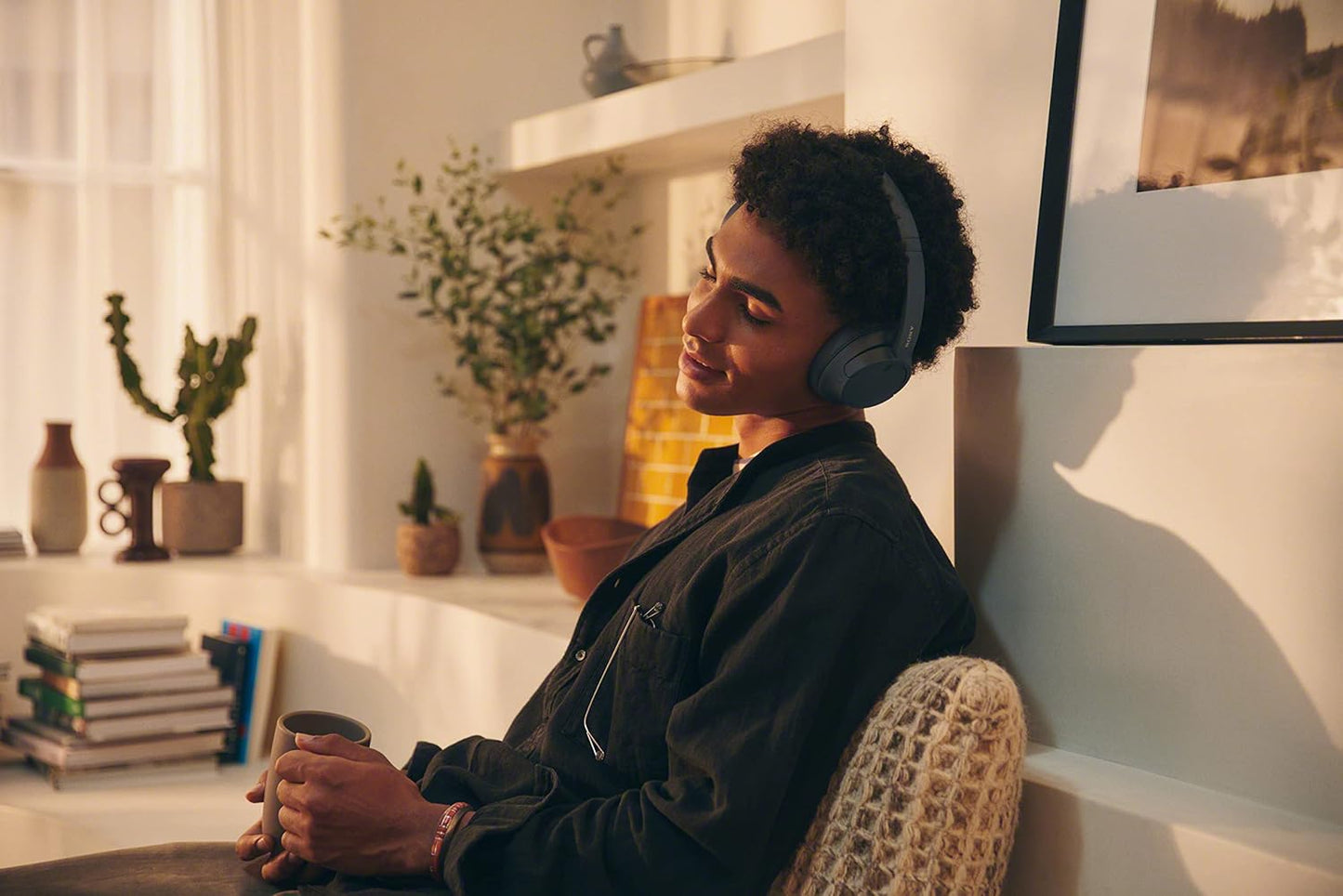 Sony WH-CH720N Noise Cancelling Wireless Headphones Bluetooth Over The Ear Headset with Microphone and Alexa Built-in, White New