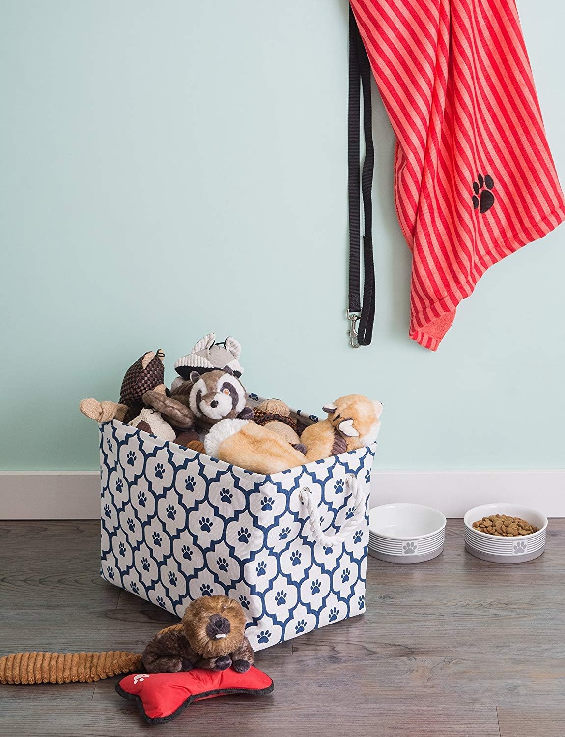 DII Bone Dry RoundSmall Pet Toy and Accessory Storage Bin, 12"(Dia) x9(H), Collapsible Organizer Storage Basket for Home Decor, Pet Toy, Blankets, Leashes and Food-Gray Stripes
