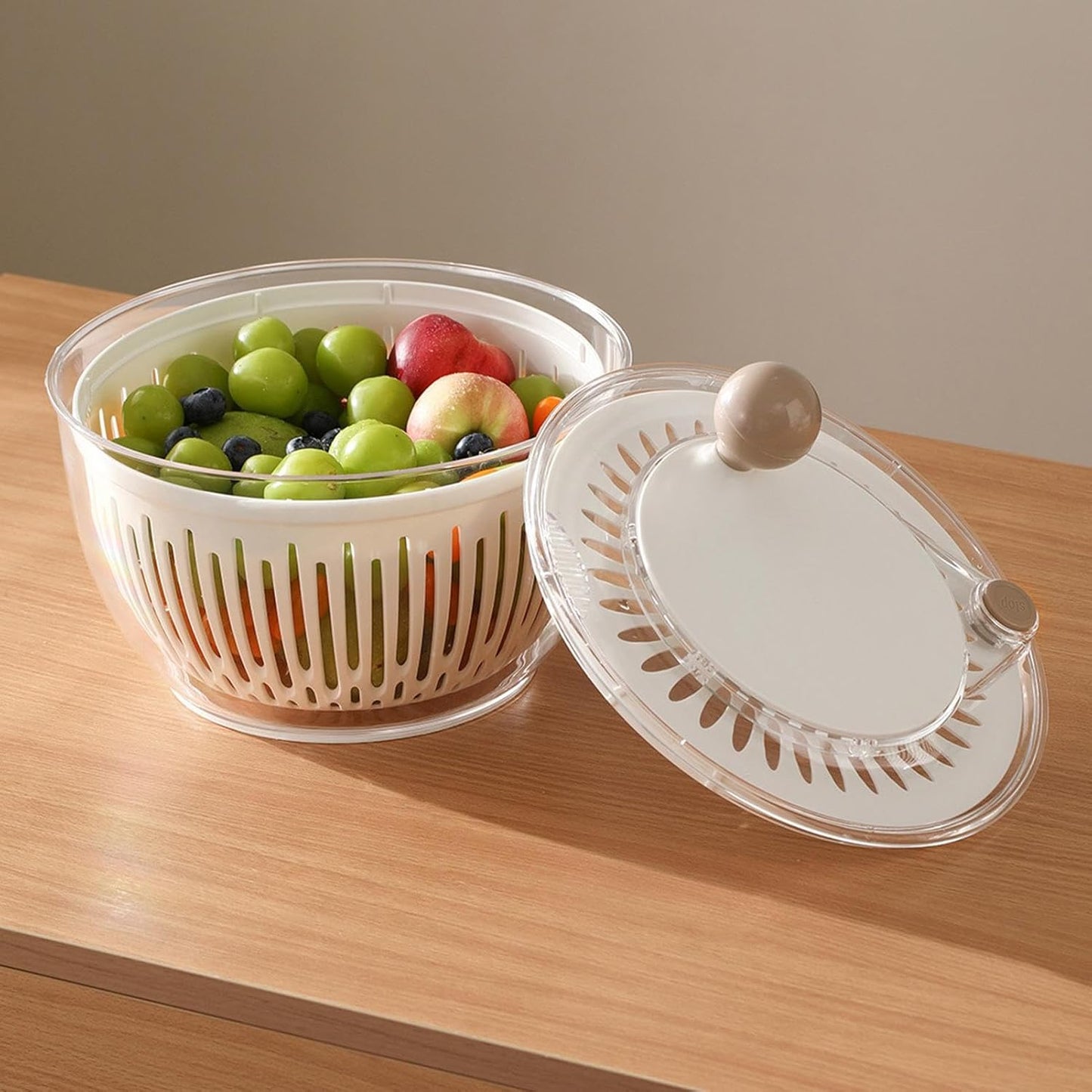 Salad Dryer,Lettuce Washer and Spinner 4.5L | Bowl Basket Container Strainer with Non-Slip Base for Vegetable Fruit Cleaning Storage Kitchen Refrigerator