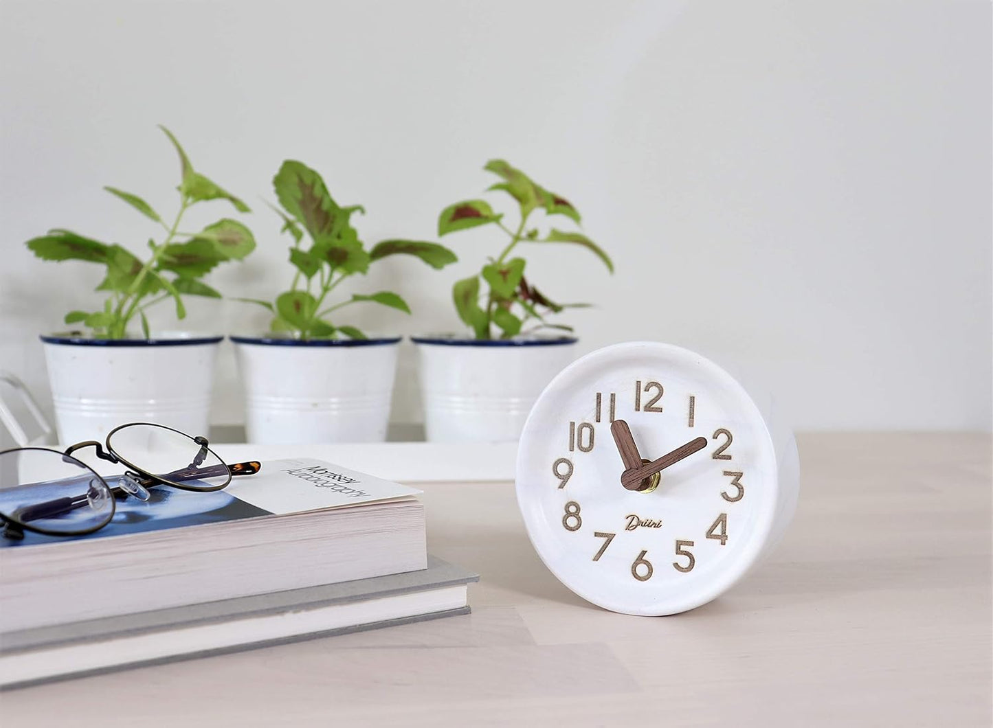 Driini Wooden Desk & Table Analog Clock Made of Genuine Pine (Light) - Battery Operated with Precise Silent Sweep Mechanism