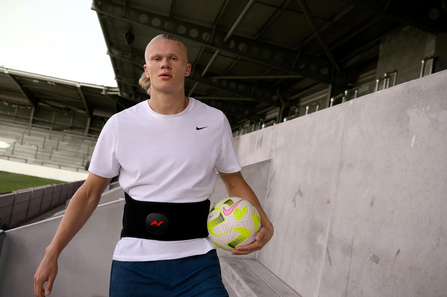 Hyperice Venom 2 Back - Advanced Heat + Vibration Massage Wrap