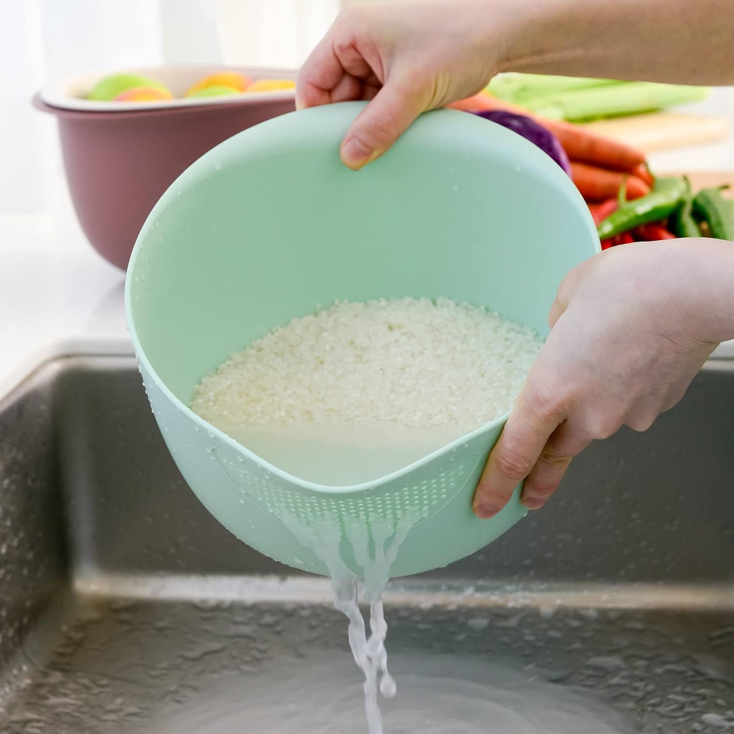 Blue Ginkgo Rice Washing Bowl and Colander Kitchen Set - Strain Rice, Quinoa and Small Grains - Soak, Wash and Drain Produce (4 Quart) - Cream and Limestone