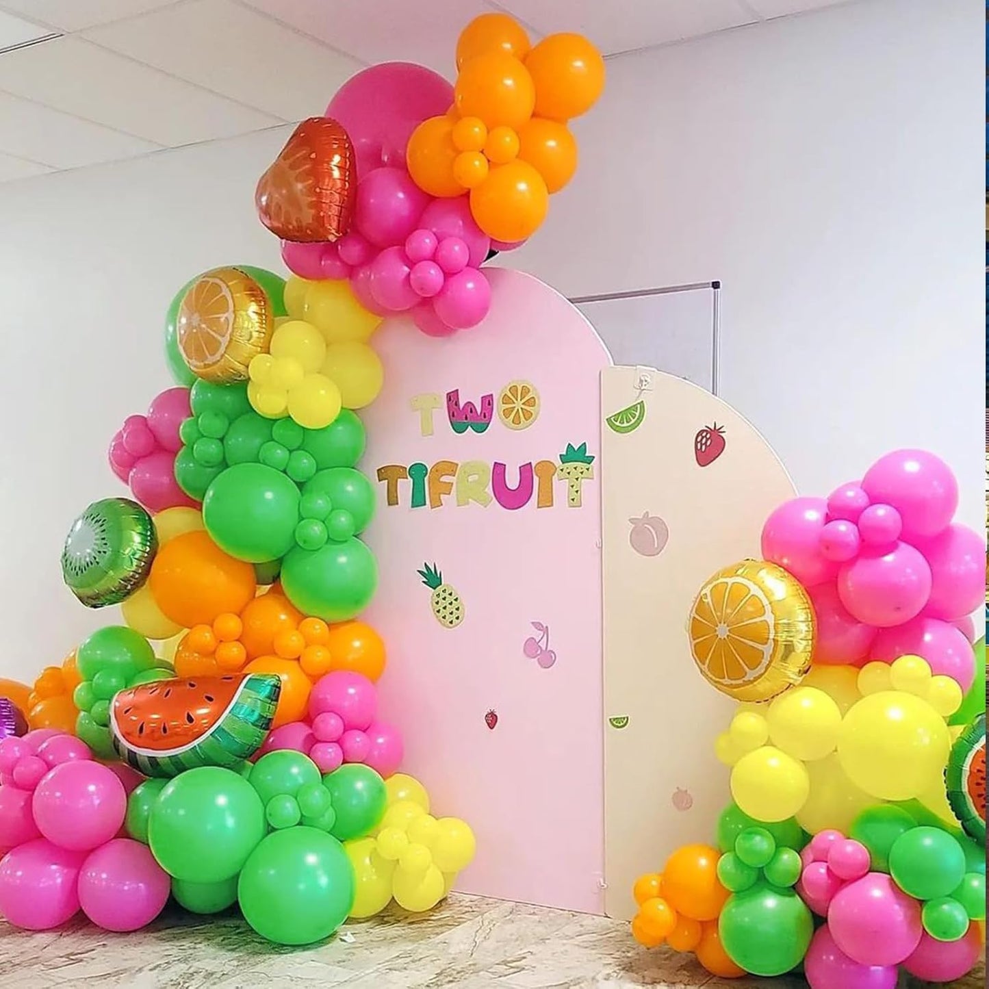 Gold Metallic Chrome Latex Balloon Arch Kit, 102PCS 18In 12In 10In 5In Arch Garland For Festival Picnic, Engagement, Wedding, Birthday Party, Gold Theme Anniversary Decoration With 33FT Ribbon