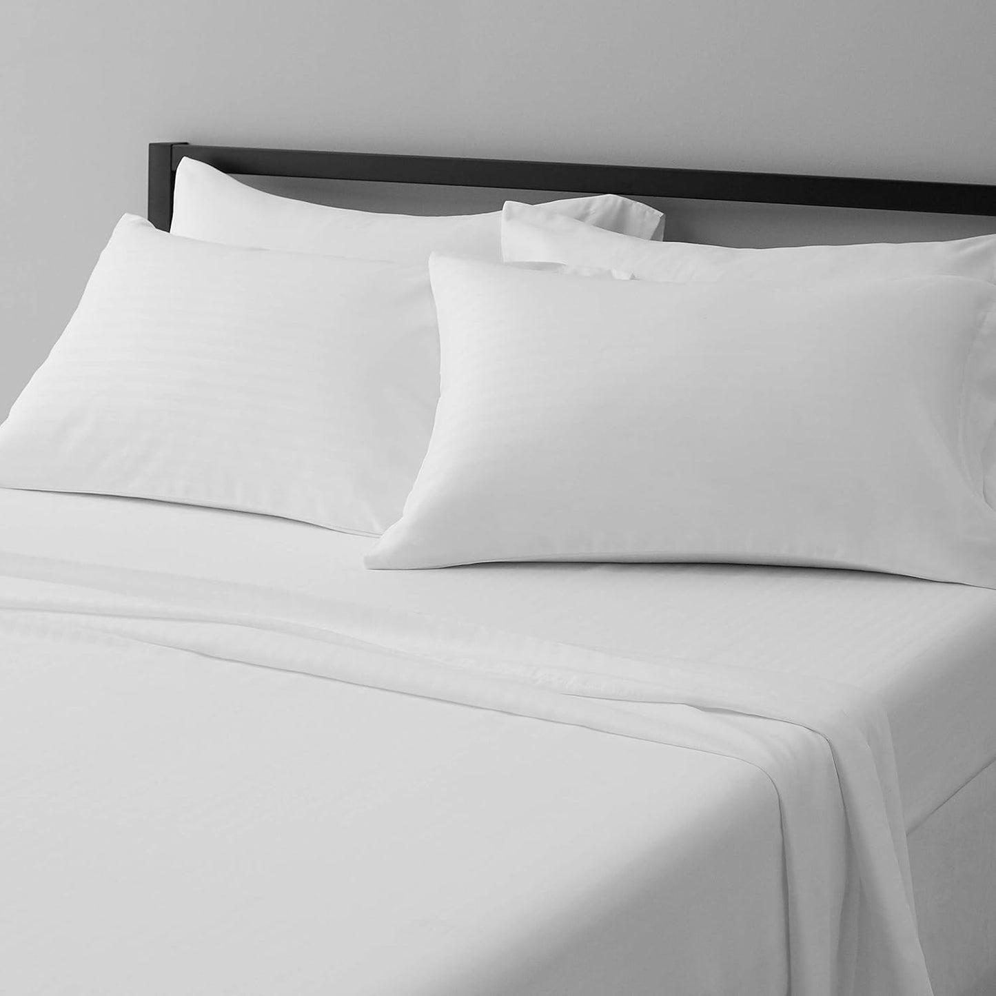 Amazon Basics Lightweight, Breathable Microfiber 4-Piece Bed Sheet Set with 14-Inch Deep Pockets, Full, Blush Pink, Solid