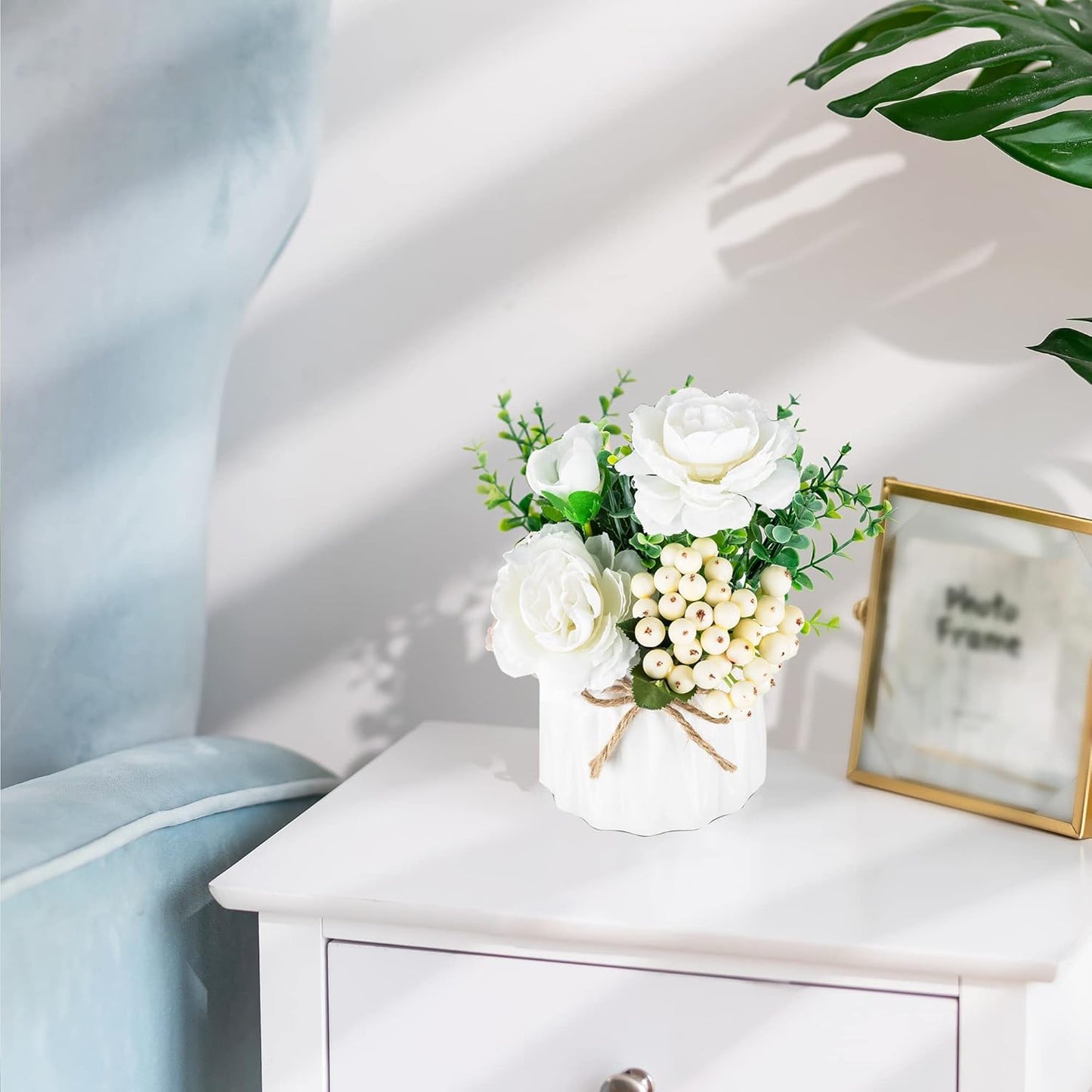 BLOSMON White Fake Flowers with Vase: Small Coffee Table Decor Bathroom Hydrangea Faux Flowers in Vase Office Desk Shelf Home Living Room Bedroom Vanity nightstand Decorations Floral Arrangement