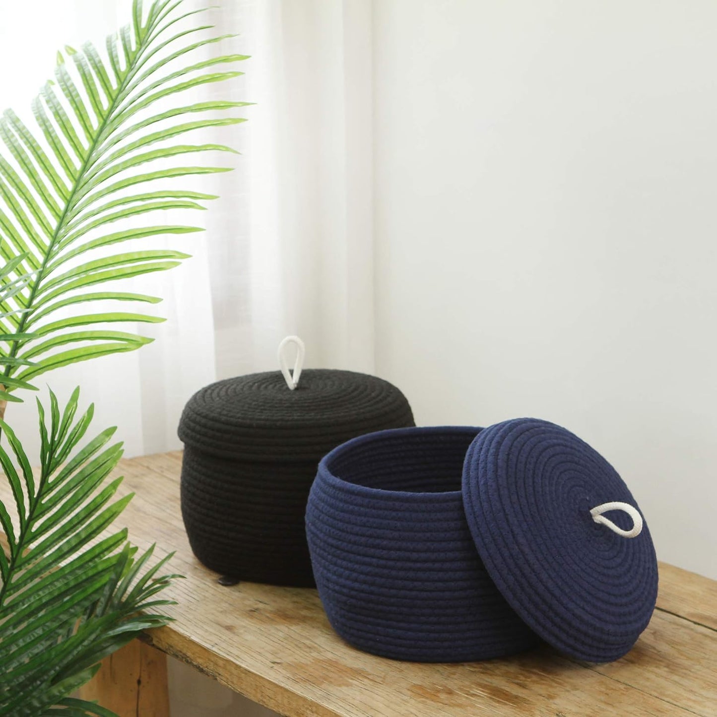 Sea Team Round Cotton Rope Storage Basket with Lid, Decorative Woven Storage Bin, Pot, Caddy, Organizer, Container for Snacks, Towels, Plants (Grey, Small)