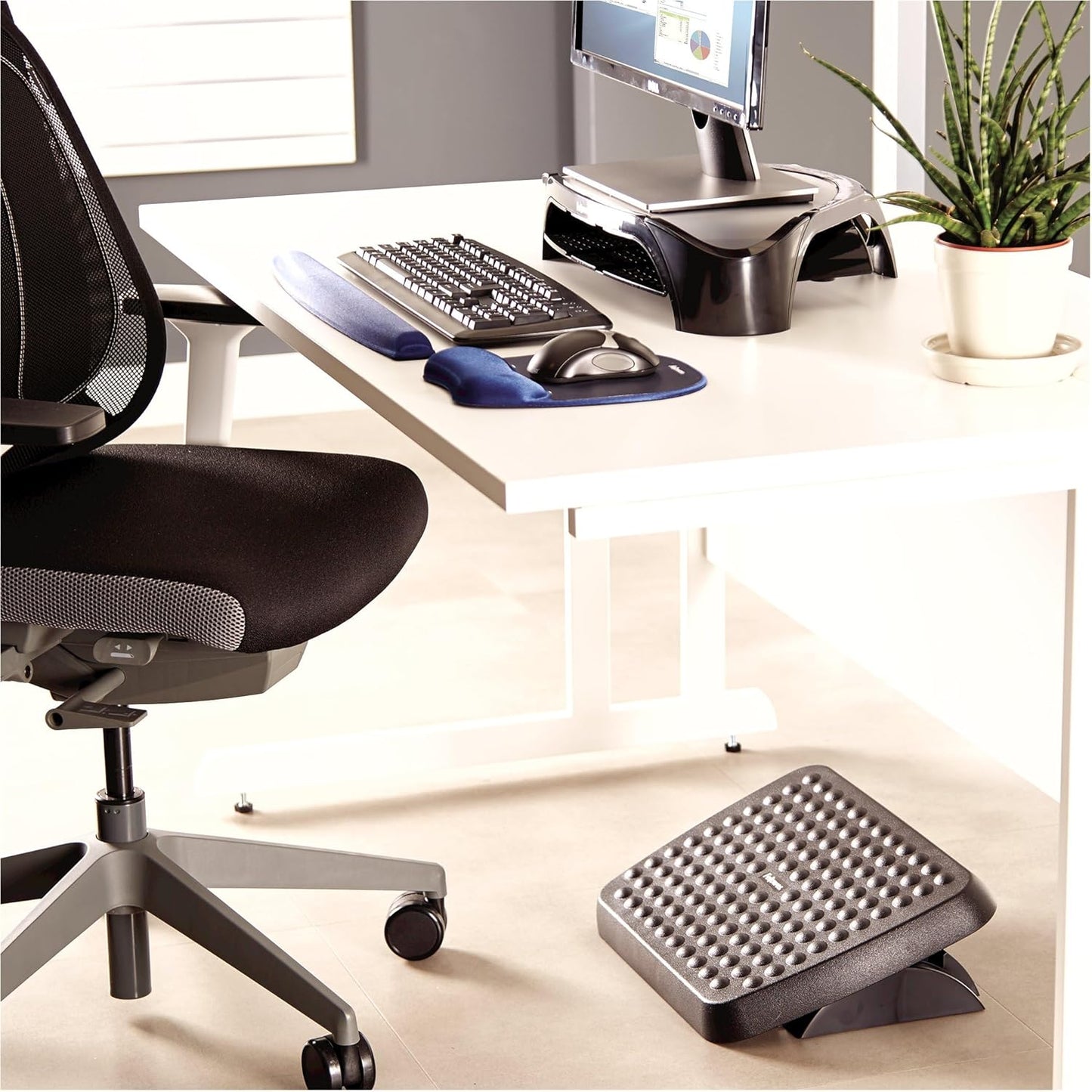 Purilite Select Ergonomic Footrest