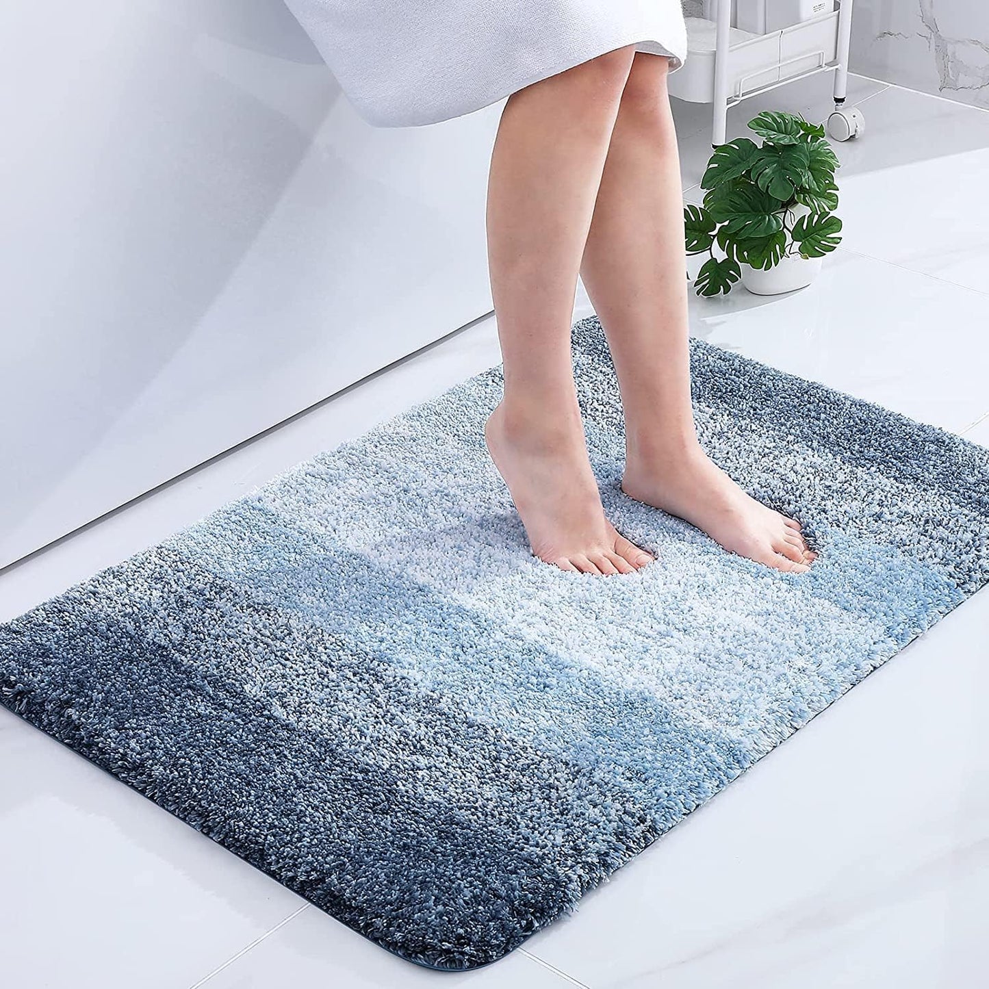OLANLY Luxury Microfiber Bath Mat, Extra Soft and Absorbent Bathroom Mat, Non-Slip Plush Shaggy Bathroom Rug, Machine Wash Dry, Bath Rugs for Bathroom Floor, Tub and Shower, 16x24, Grey