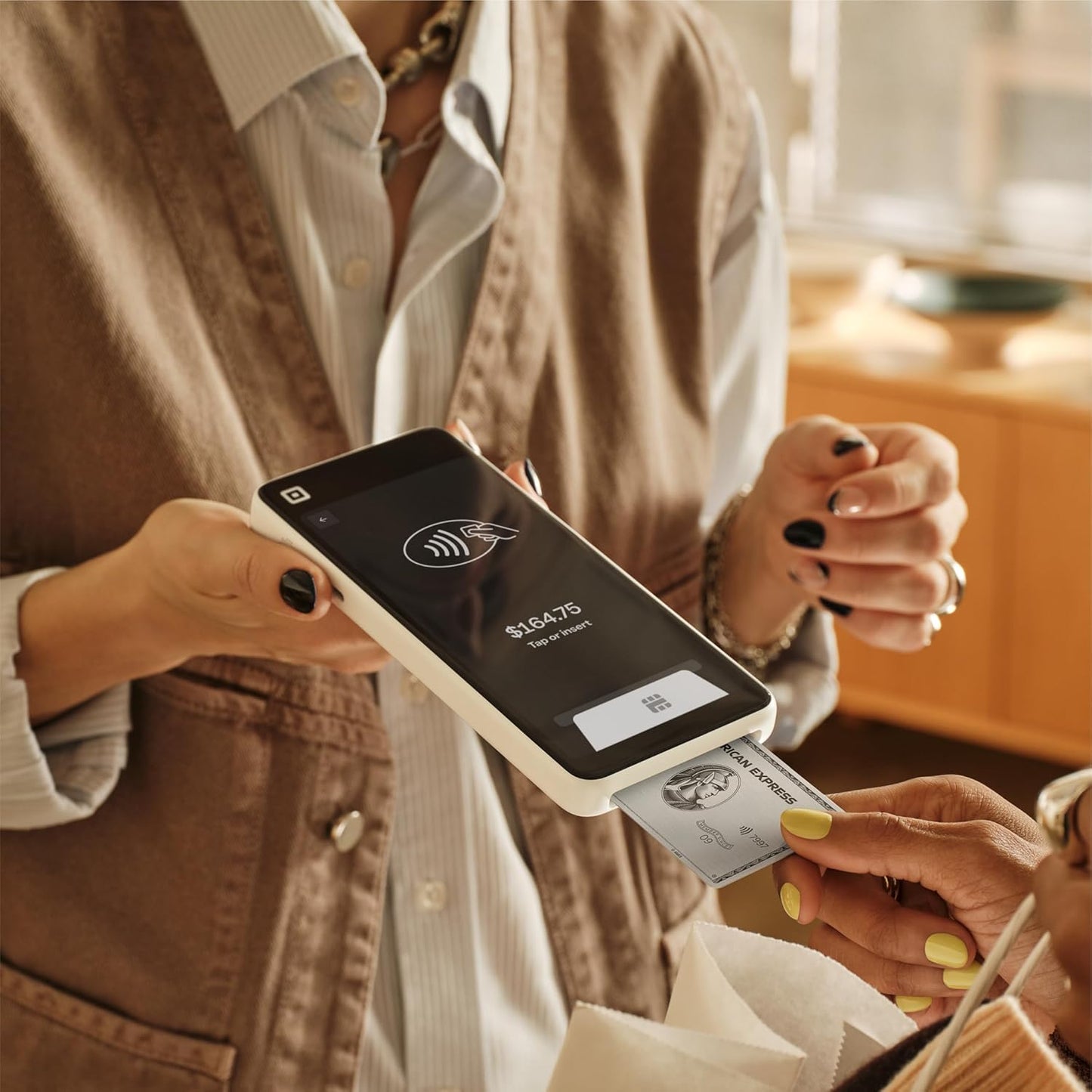 Square Handheld - Portable POS - Credit Card Machine to Accept Payments for Restaurants, Retail, Beauty, and Professional Services