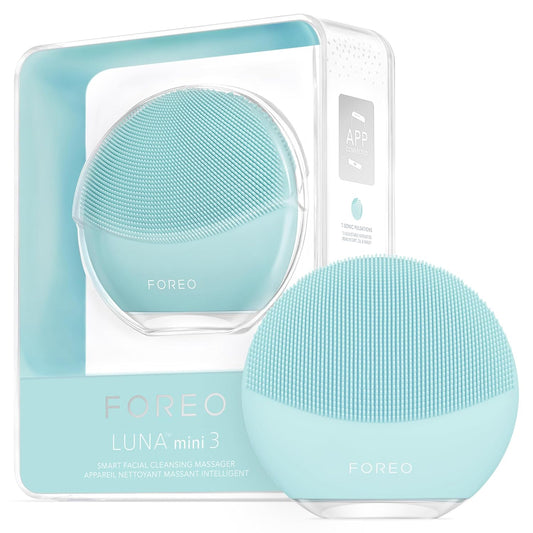 FOREO LUNA mini 3 Ultra-hygienic Facial Cleansing Brush | All Skin Types | Face Massager for Clean & Healthy Face Care | Extra Absorption of Facial Skin Care Products | Waterproof