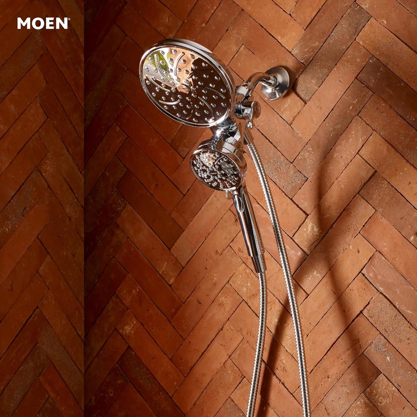 Moen 26009 Engage Magnetix 2.5 GPM Handheld/Rain Shower Head 2-in-1 Combo Featuring Magnetic Docking System, Pack of 1, Chrome