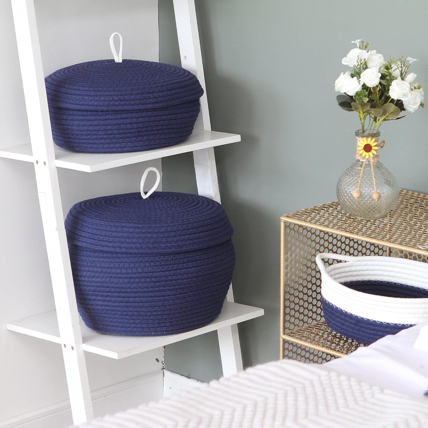 Sea Team Round Cotton Rope Storage Basket with Lid, Decorative Woven Storage Bin, Pot, Caddy, Organizer, Container for Snacks, Towels, Plants (Grey, Small)