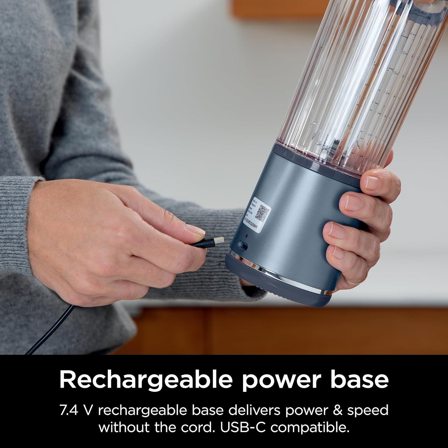 Ninja Blast Portable Blender, Cordless, 18oz. Vessel, Personal Blender for Shakes & Smoothies, BPA Free, Leakproof Lid, USB-C Rechargeable, Black, BC151BKC (Canadian Version)
