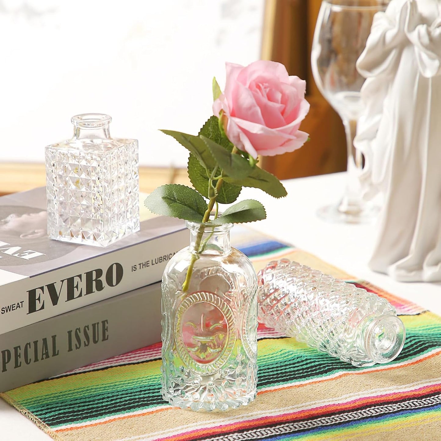 30 Pcs Mini Bud Vases As Wedding Centerpieces for Tables,Clear Bud Vases for Flowers,Small Flower Vases Suitable for Birthday Party,Anniversary,Wedding Reception,Baby Shower