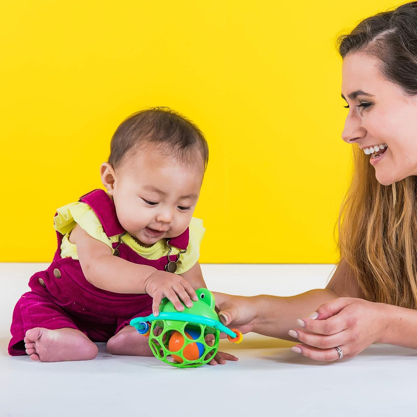Bright Starts Oball Easy-Grasp Rattle BPA-Free Infant Toy in Teal, Age Newborn and up, 4 Inches
