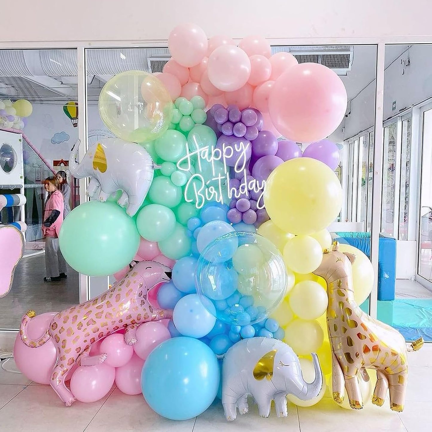 Gold Metallic Chrome Latex Balloon Arch Kit, 102PCS 18In 12In 10In 5In Arch Garland For Festival Picnic, Engagement, Wedding, Birthday Party, Gold Theme Anniversary Decoration With 33FT Ribbon