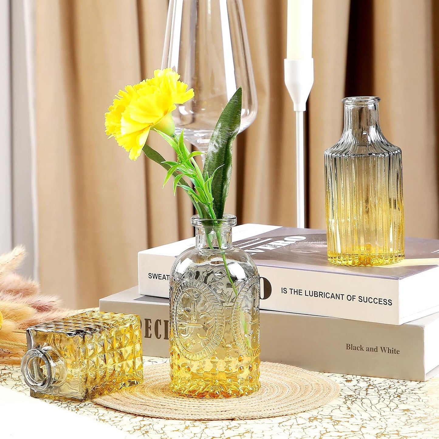 30 Pcs Mini Bud Vases As Wedding Centerpieces for Tables,Clear Bud Vases for Flowers,Small Flower Vases Suitable for Birthday Party,Anniversary,Wedding Reception,Baby Shower