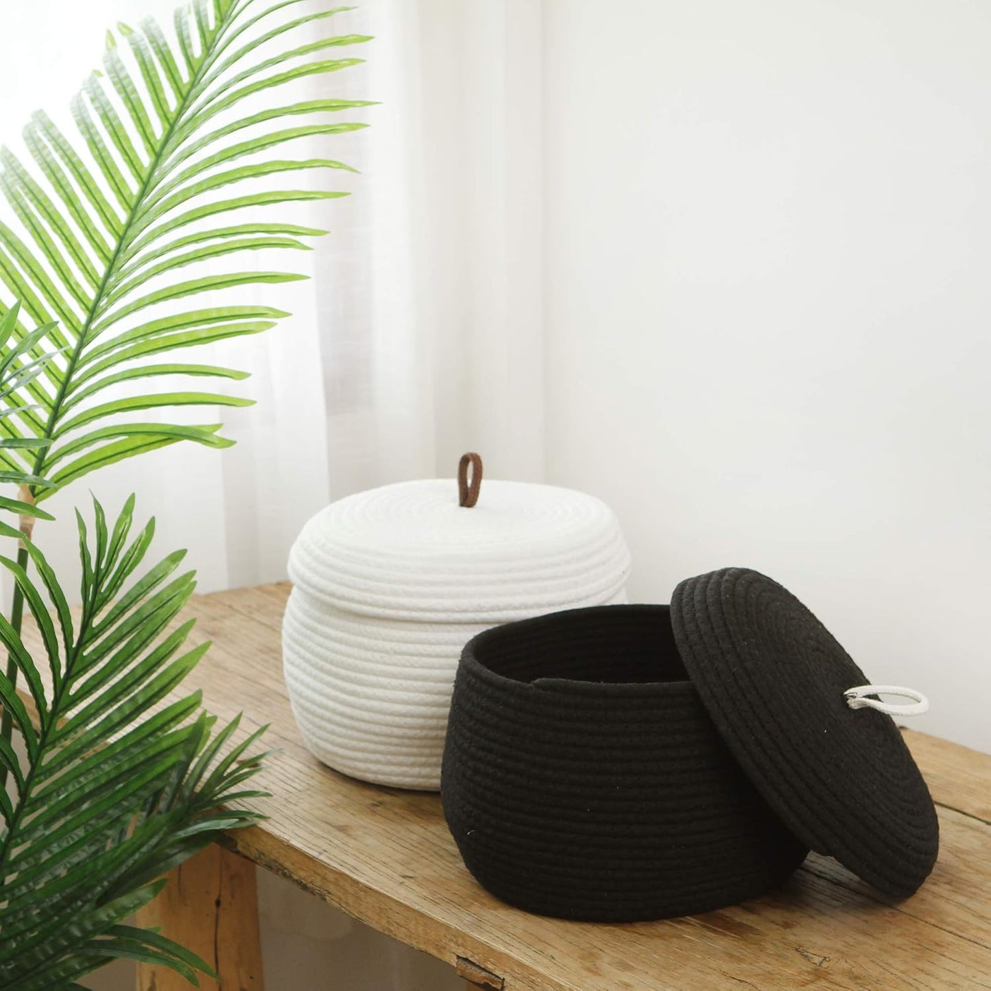 Sea Team Round Cotton Rope Storage Basket with Lid, Decorative Woven Storage Bin, Pot, Caddy, Organizer, Container for Snacks, Towels, Plants (Grey, Small)