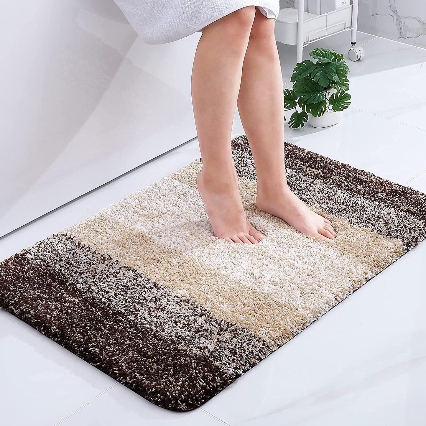 OLANLY Luxury Microfiber Bath Mat, Extra Soft and Absorbent Bathroom Mat, Non-Slip Plush Shaggy Bathroom Rug, Machine Wash Dry, Bath Rugs for Bathroom Floor, Tub and Shower, 16x24, Grey