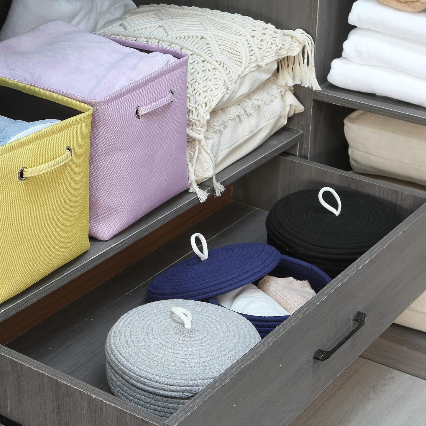 Sea Team Round Cotton Rope Storage Basket with Lid, Decorative Woven Storage Bin, Pot, Caddy, Organizer, Container for Snacks, Towels, Plants (Grey, Small)