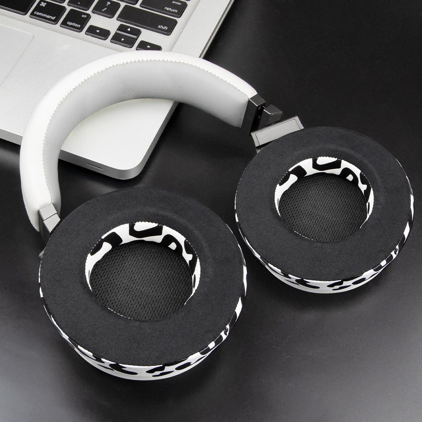 SOULWIT Cooling Gel Ear Pads Replacement for Corsair Virtuoso RGB Wireless XT SE Gaming Headset, Earpads Cushions with High-Density Noise Isolation Foam, Added Thickness - Black