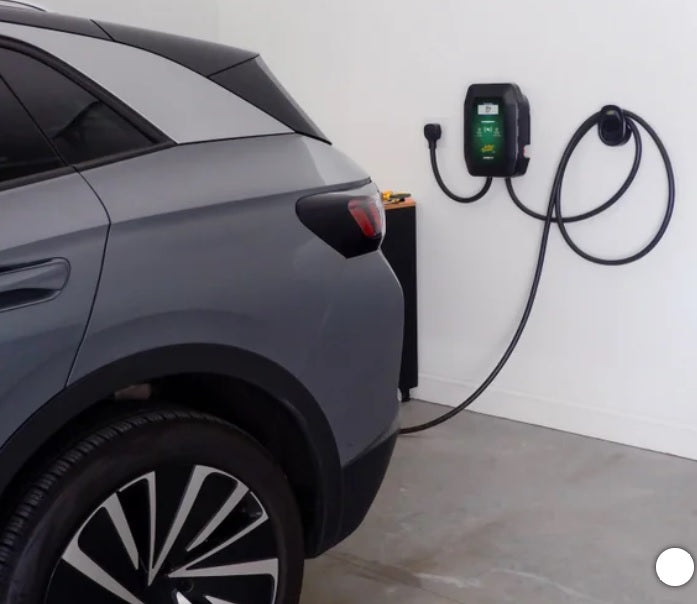 Battery Tender eCharge 40 A Level 2 Home Electric Vehicle Charger