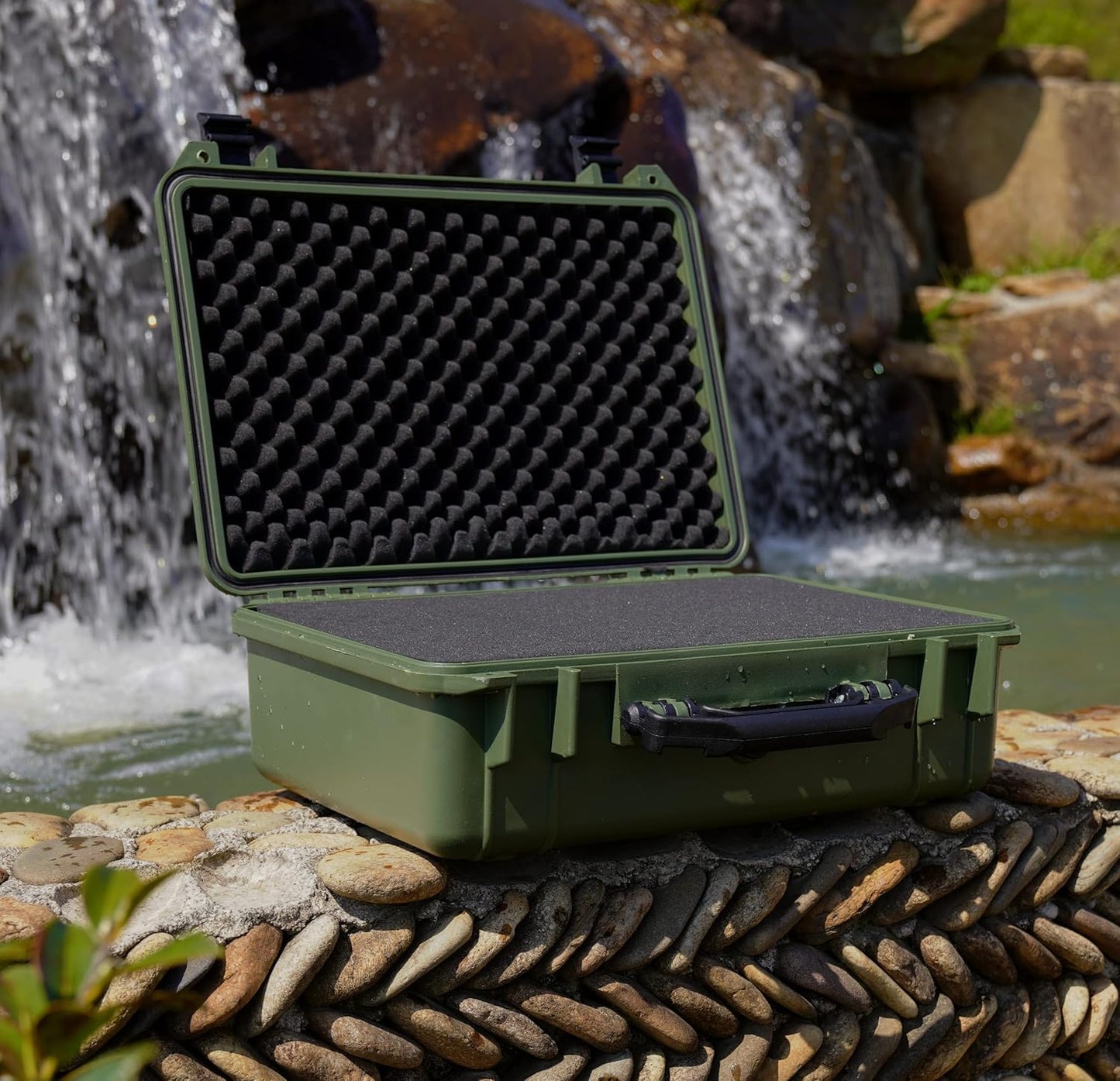 MEIJIA All Weather Portable Waterproof Hard Case,Camera Case with Customizable Fit Foam, Perfectly Protection of Camera, Drones,Pistols,Lens,Equipments,18.5 x14.06x6.93inches