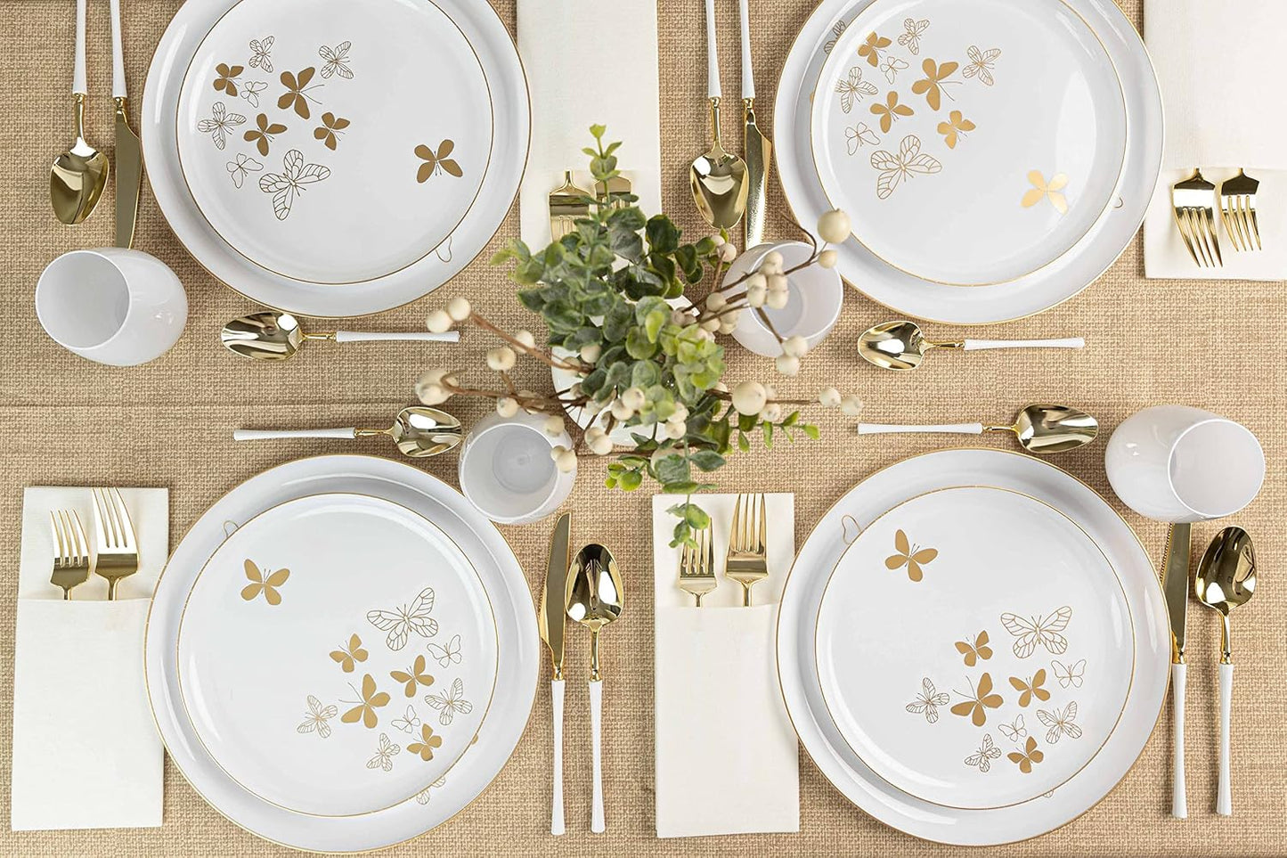 PLASTICPRO [30 Pack 10.7'' Christmass Green Plastic Party Plates Edge Collection Premium heavyweight Elegant Disposable Tableware Dishes